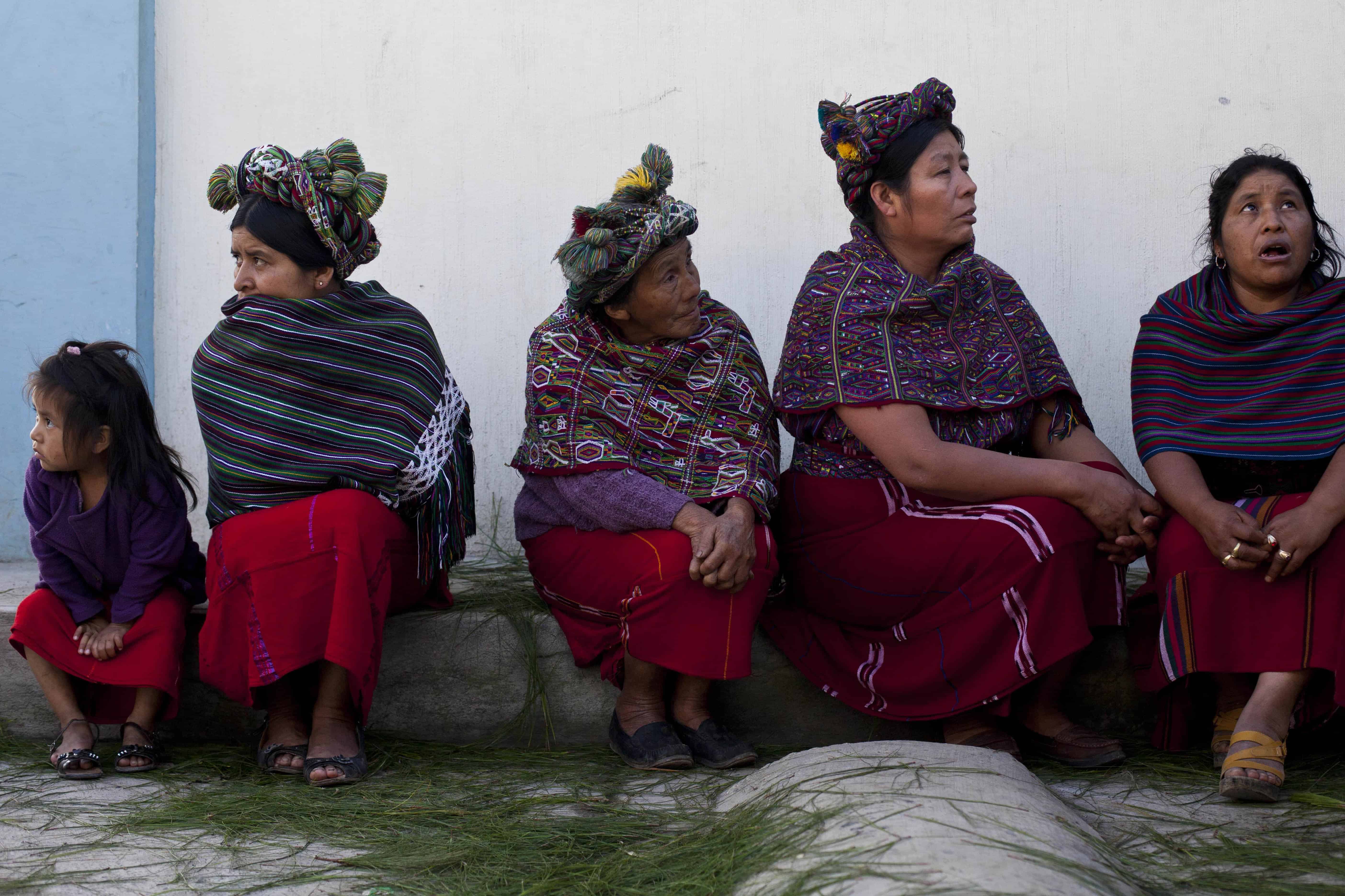 Histórico juicio por violencia sexual contra mujeres indígenas durante el  conflicto armado interno en Guatemala comienza el 4 de enero